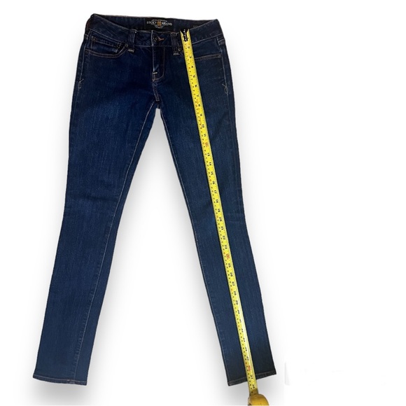 Woman’s size 00 LOLA SKINNY Lucky Brand Jeans. - Picture 4 of 8